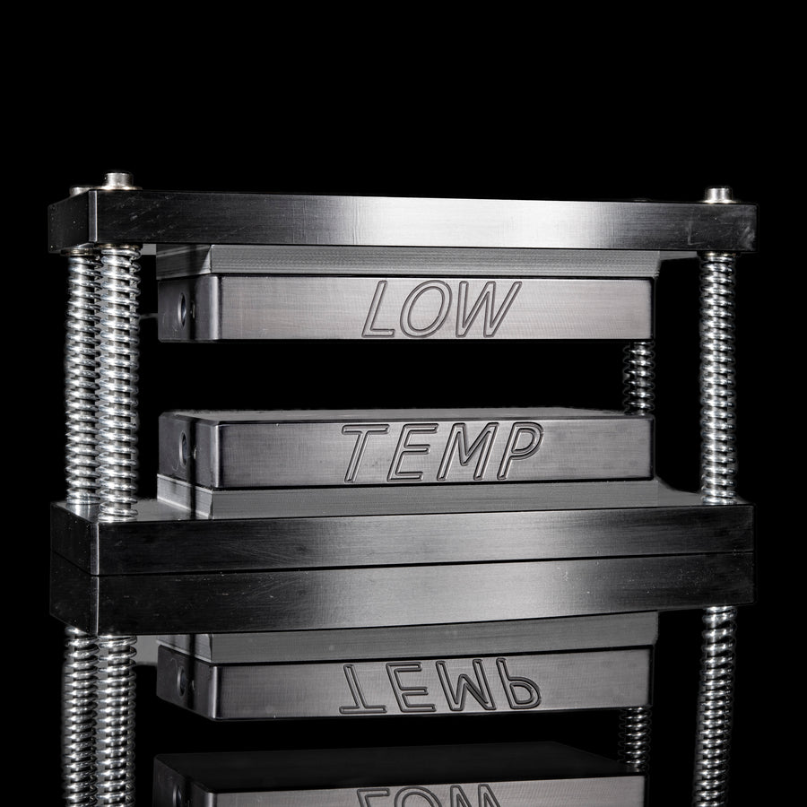 Lowtemp 4x7 rosin press cage bundle with spring return system and anodized aluminum plates for solventless extraction